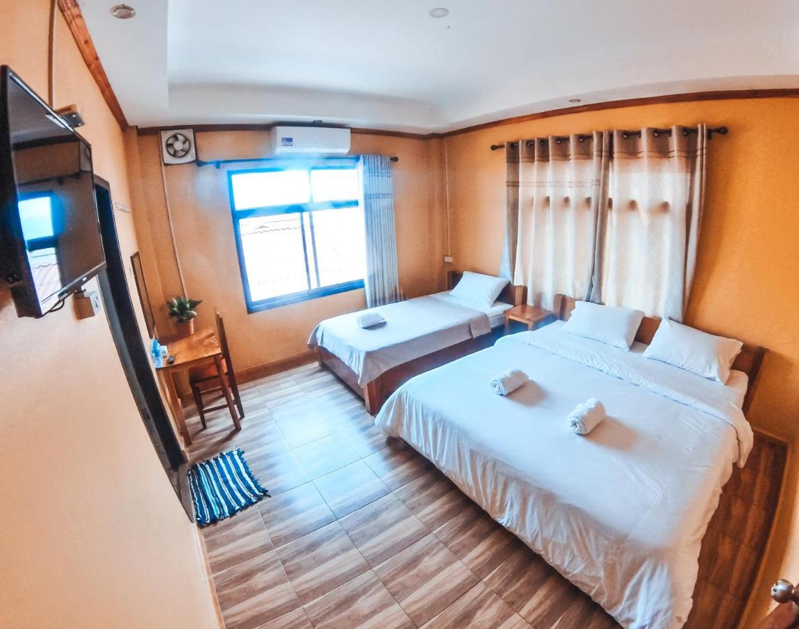 Vang Vieng Sunset Guesthouse & Restaurant Экстерьер фото