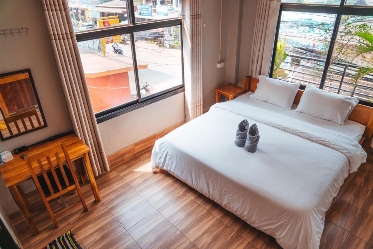 Vang Vieng Sunset Guesthouse & Restaurant Экстерьер фото