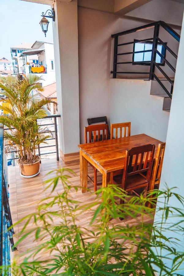 Vang Vieng Sunset Guesthouse & Restaurant Экстерьер фото